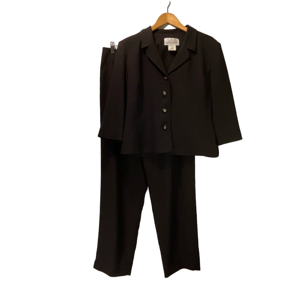 Dani Max Black Pant Suit Size 14